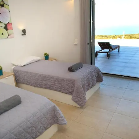וילה Eva West And East With 2 Private Infinity Pool & And Panoramic Sea View גרני צ'ניון