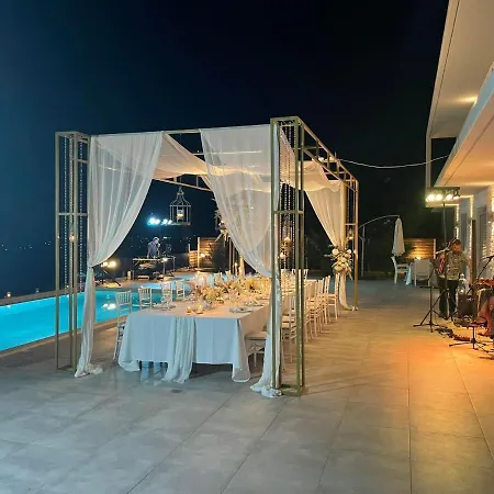 Eva West And East With 2 Private Infinity Pool & And Panoramic Sea View גרני צ'ניון