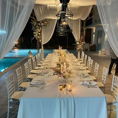 Eva West And East With 2 Private Infinity Pool & And Panoramic Sea View וילה גרני צ'ניון